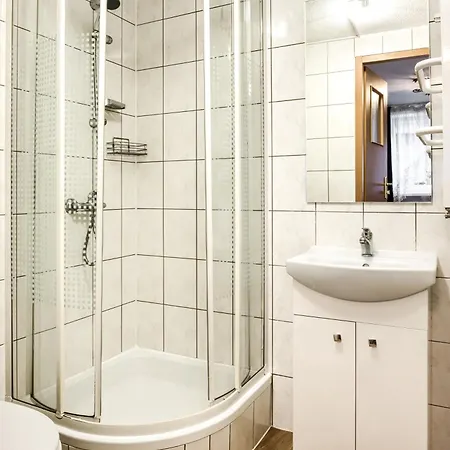 Bialy - 600m Krupowki Bed & Breakfast Zakopane