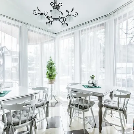 Bialy - 600m Krupowki Frühstückspension Zakopane