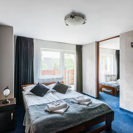 Bialy - 600m Krupowki 3* Zakopane