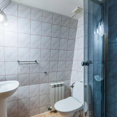 Bialy - 600m Krupowki 3* Zakopane