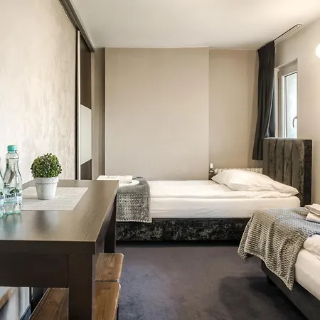 Bialy - Jacuzzi & 600m Krupowki Oda ve Kahvaltı Zakopane