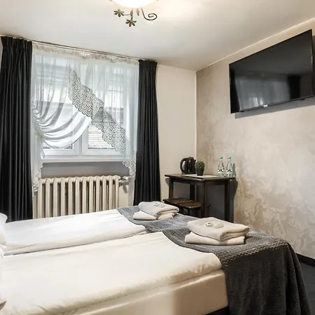 Bialy - 600m Krupowki 3* Zakopane