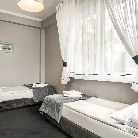 Bialy - 600m Krupowki 3* Zakopane