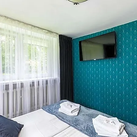 Bialy - Jacuzzi & 600m Krupowki Oda ve Kahvaltı 3*