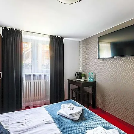 Bialy - Jacuzzi & 600m Krupowki Oda ve Kahvaltı