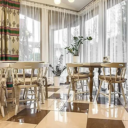 Bialy - Jacuzzi & 600m Krupowki Oda ve Kahvaltı 3*