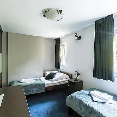 Oda ve Kahvaltı Bialy - Jacuzzi & 600m Krupowki 3*