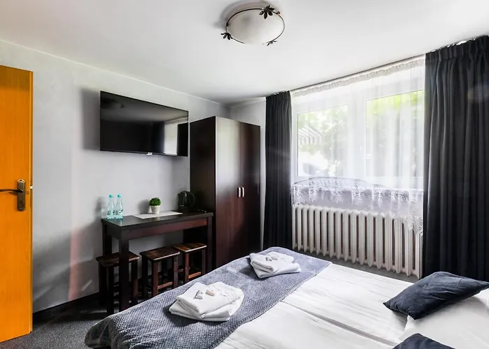 Bialy - 600m Krupowki B&B 3*