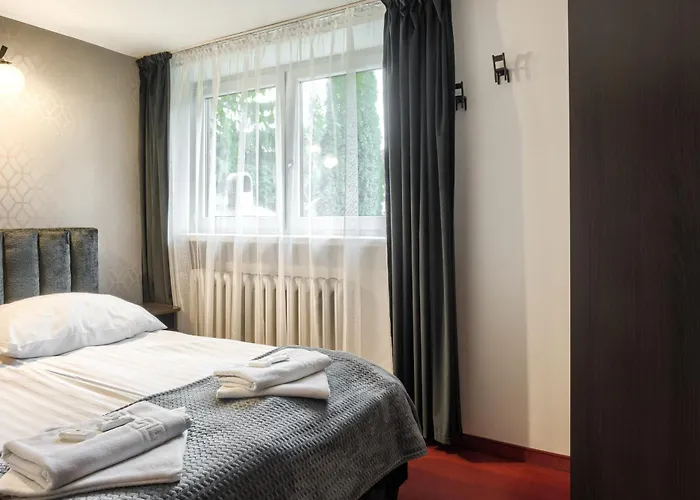 Bialy - 600m Krupowki B&B 자코파네