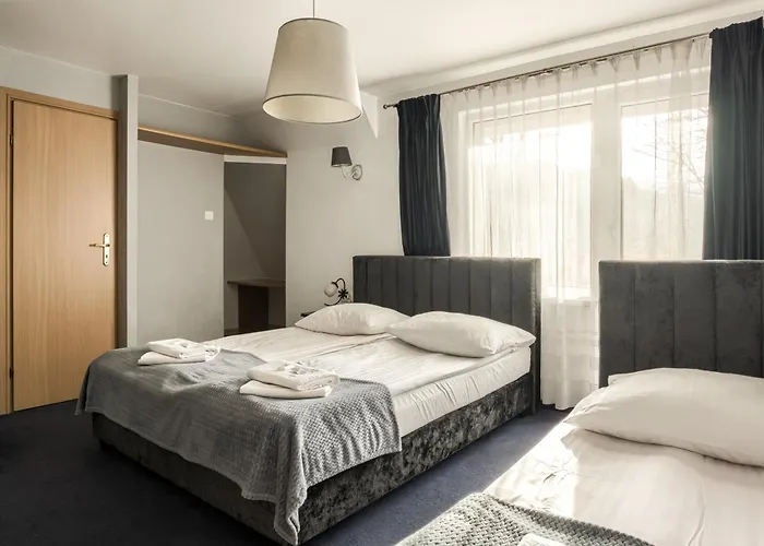 Bialy - 600m Krupowki B&B 자코파네